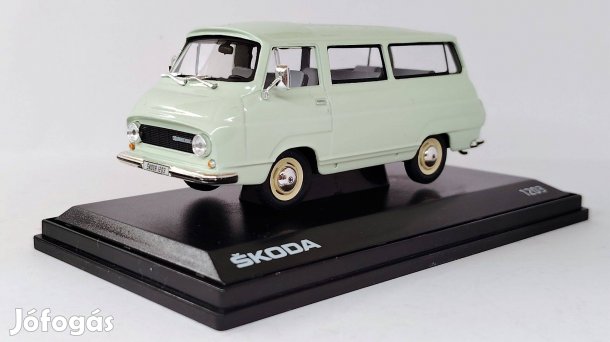 Skoda 1203 modellautó (világoszöld)1:43 hibátlan eladó