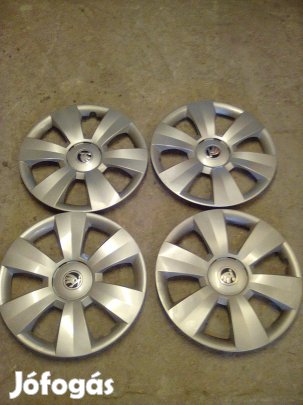Skoda 15"Gyári dísztárcsa
