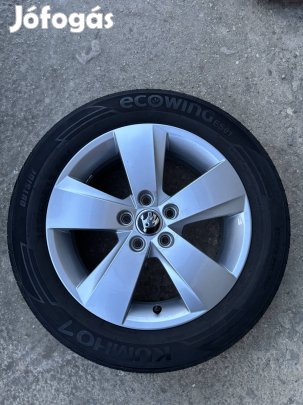 Skoda 5x100 15" alufelni nyári gumi