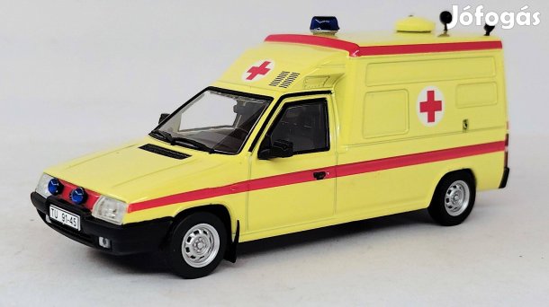 Skoda 788 Sanita mentőautó modell 1:43 új bontatlan eladó