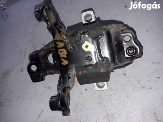 Skoda Fabia 06- Bal Motortartó Bak