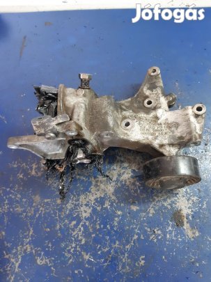 Skoda Fabia 06- Generátor Tartó Bak