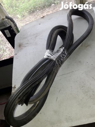 Skoda Fabia 06- Jobb Első Ajtó Gumikéder