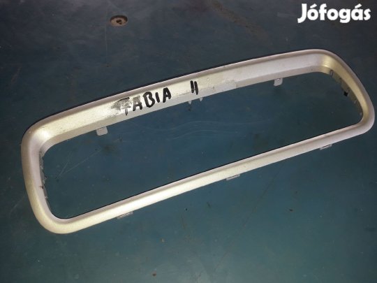 Skoda Fabia 06- Középkonzol Keret