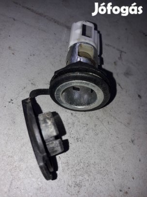 Skoda Fabia 06- Szivargyújtó