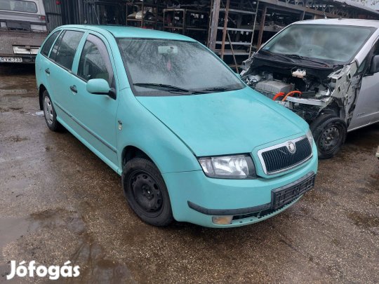 Skoda Fabia 1 karosszéria elemei 5110 KC