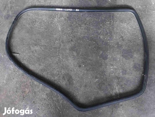 Skoda Fabia Bal Hátsó Ajtó Gumikéder