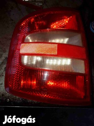 Skoda Fabia Bal Hátsó Lámpa