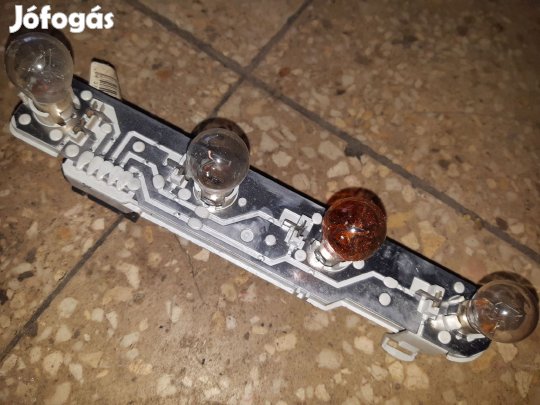 Skoda Fabia Bal Hátsó Lámpa Foglalat