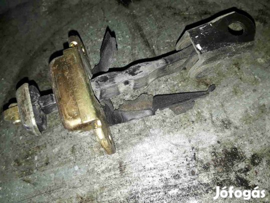 Skoda Fabia Első Ajtó Nyitáshatároló