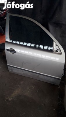 Skoda Fabia Jobb Első Ajtó