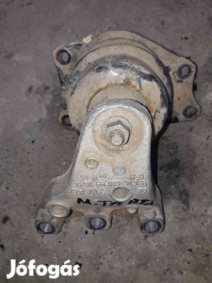 Skoda Fabia Jobb Motortartó Bak