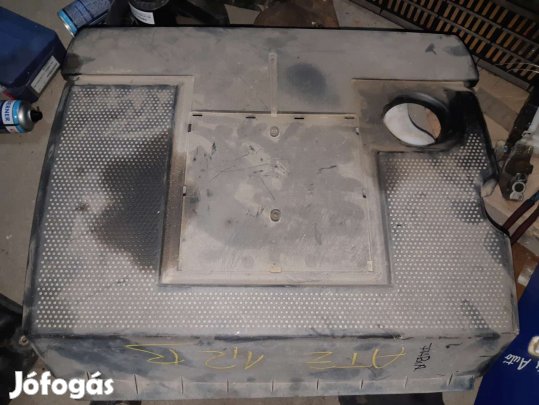 Skoda Fabia Motor Fedél