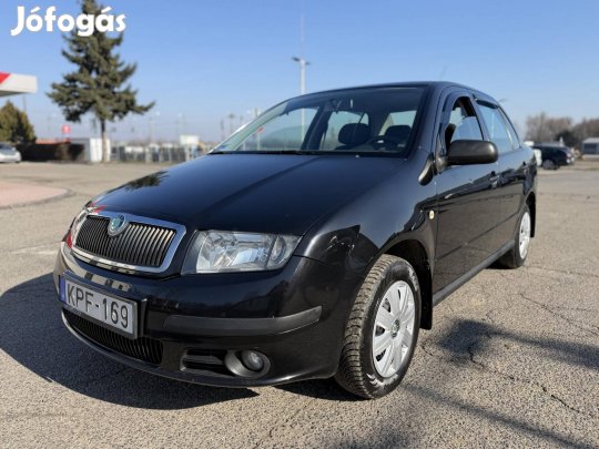 Skoda Fabia Sedan 1.2 12V Elegance 10 éve 1 tul...