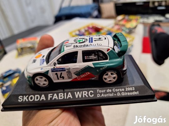 Skoda Fabia WRC 1:43, Mitsubitshi Pajero Evo rally