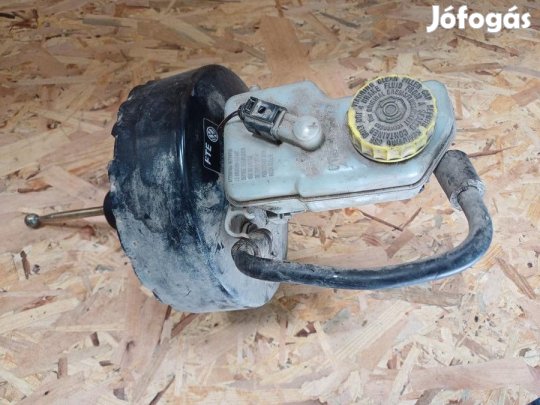 Skoda Fabia (1999-2007) Fékrásegítő