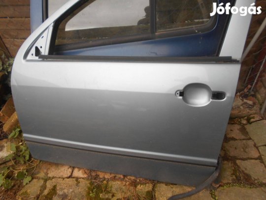 Skoda Fabia bal első ajtó