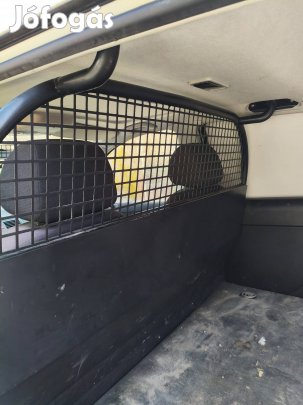 Skoda Fabia egyben eladó donornak vagy aminek akarod. 