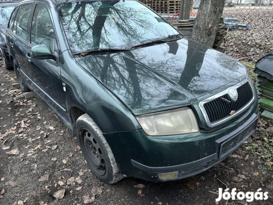 Skoda Fabia motorháztető lökhárító homlokfal sárvédő zárhíd