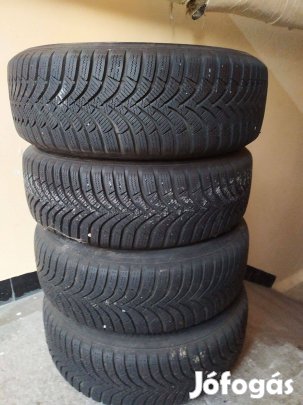 Skoda Fabia téli gumi szett lemezfelnin