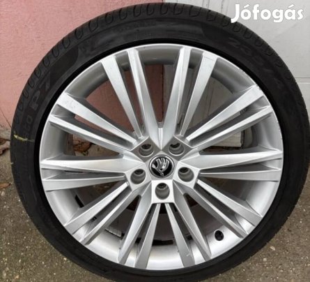 Skoda Kodiaq Szuperb Oktavia 5x112 19" könnyűfém felnik 