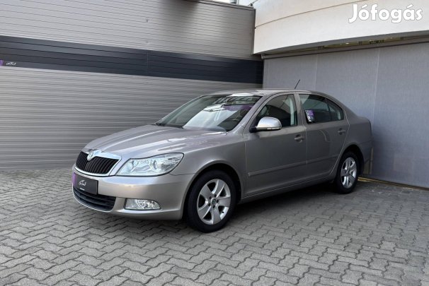 Skoda Octavia 1.4 TSI Clever Garanciával!