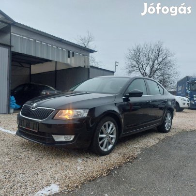 Skoda Octavia 1.4 TSI Elegance DSG Nagyon szép...