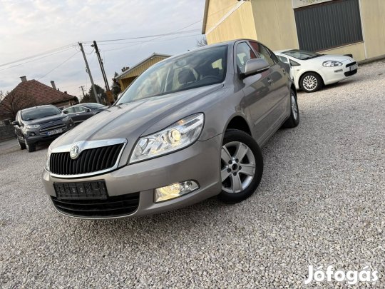 Skoda Octavia 1.6 Ambiente Kamatmentes Részletr...