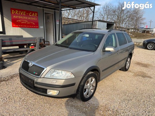 Skoda Octavia 1.9 PD TDi Elegance DSG DPF Szerv...
