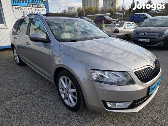 Skoda Octavia 2.0 CR TDI Elegance DSG - Panorám...