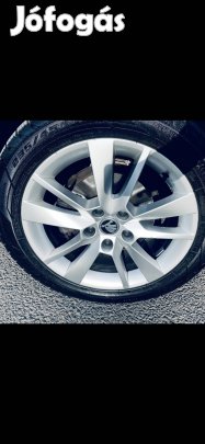 Skoda Octavia 3 gyári 17" garnitúra 