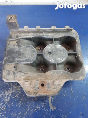 Skoda Octavia Akkumulátor Lefogató