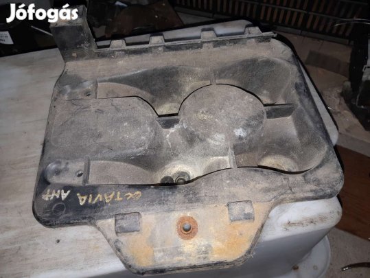 Skoda Octavia Akkumulátor Tartó