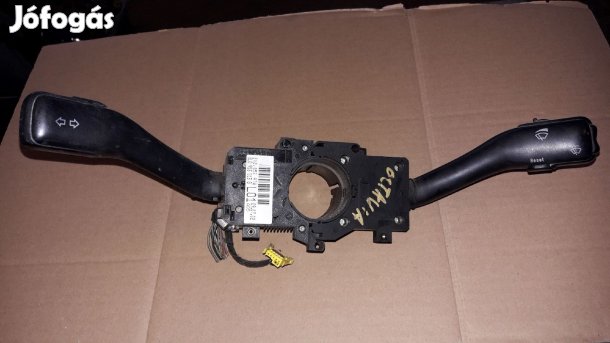 Skoda Octavia Bajuszkapcsoló