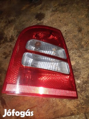 Skoda Octavia Bal Hátsó Lámpa