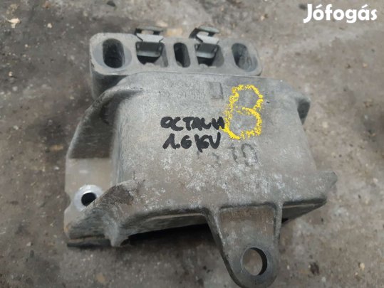 Skoda Octavia Bal Motortartó Bak