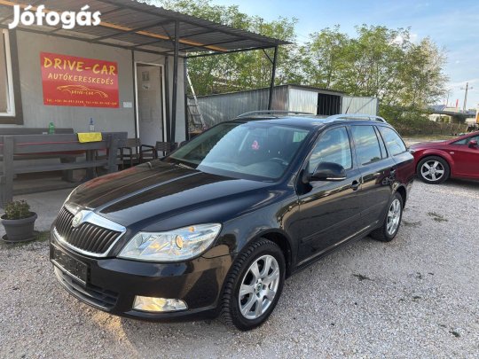 Skoda Octavia Combi 1.2 TSI Elegance DSG Black...