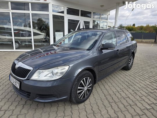Skoda Octavia Combi 1.4 TSI Ambiente Színes Éri...
