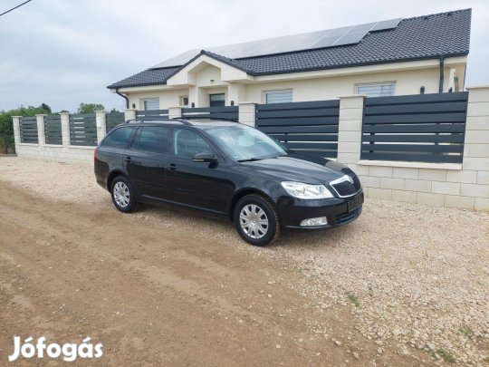 Skoda Octavia Combi 1.6 Ambiente