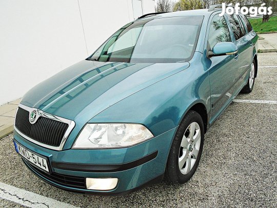 Skoda Octavia Combi 1.6 Elegance Végig Magyar!...