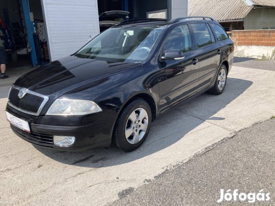 Skoda Octavia Combi 1.9 PD TDi Elegance DPF Klí...