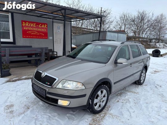 Skoda Octavia Combi 1.9 PD TDi Elegance DSG DPF...