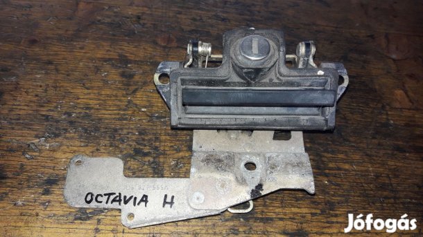 Skoda Octavia Csomagtérajtó Zár + Zárbetét