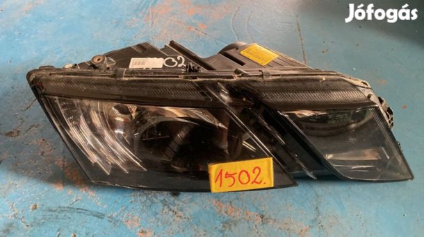 Skoda Octavia III jobb első fényszóró 5E1941016C eladó