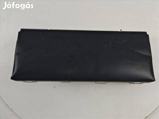 Skoda Octavia III térdlégzsák (használt) 5G1880841