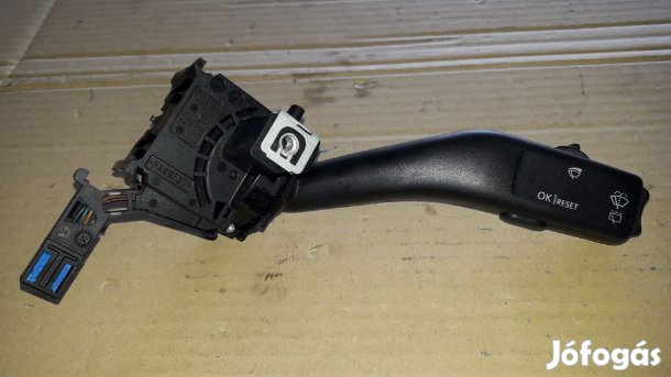 Skoda Octavia II Ablaktörlő Kapcsoló