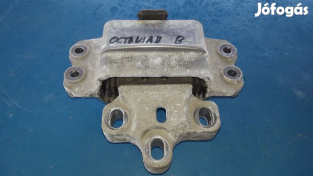 Skoda Octavia II Bal Motortartó Bak