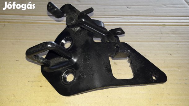 Skoda Octavia II Csomagtérajtó Zár Ütköző