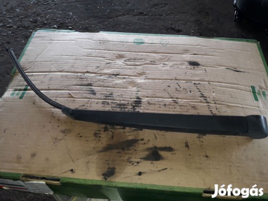 Skoda Octavia II Hátsó Ablaktörlő Kar