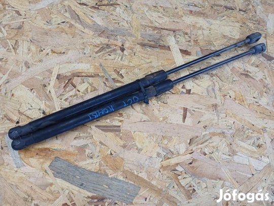 Skoda Octavia II Kombi  (2006-2013) Csomagtérajtó Kitámasztó Teleszkó